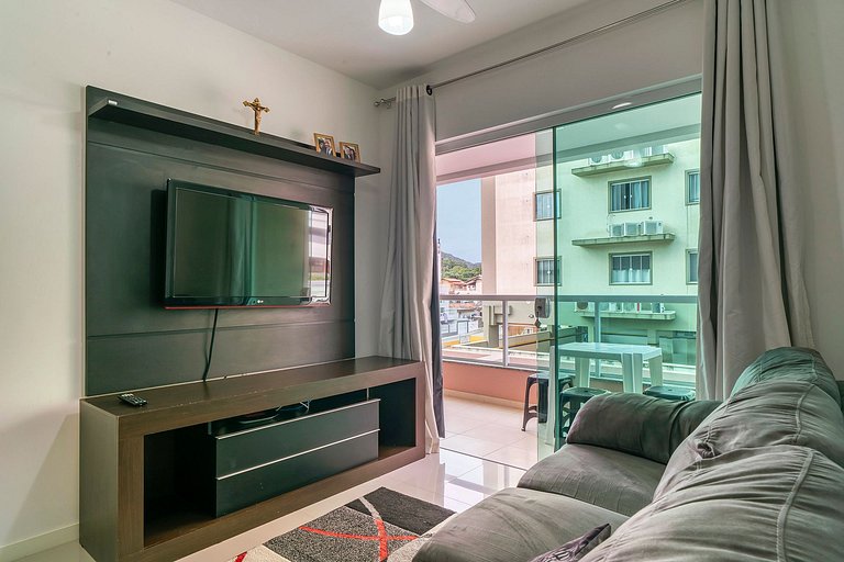 103C - Apartamento 02 quartos, para 05 pessoas em Bombinhas