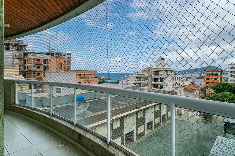 305M - Apartamento de 3 dormitórios para 08 pessoas, próximo