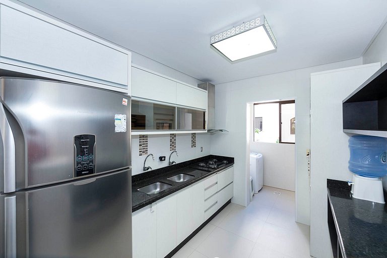 103BS - Triplex com Piscina Frente para o Mar em Bombinhas S