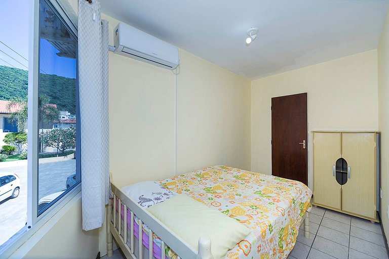 04JR - Duplex Frente para o Mar com 03 quartos, para até 8 p