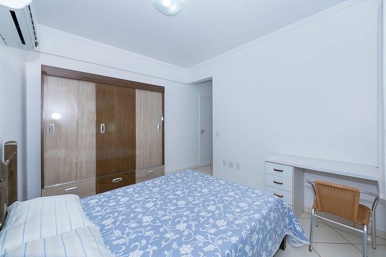 106MB - Apartamento 2 dormitórios, para 06 pessoas na Praia