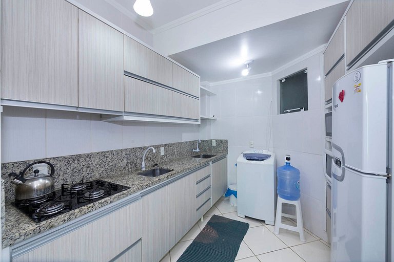 106MB - Apartamento 2 dormitórios, para 06 pessoas na Praia