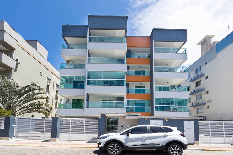 106MB - Apartamento 2 dormitórios, para 06 pessoas na Praia