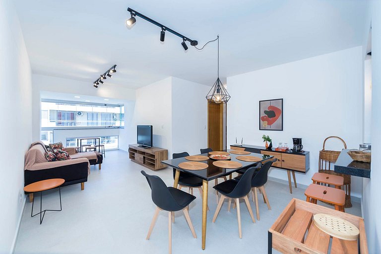 13B - Apartamento com Vista ao Mar para até 06 pessoas na av