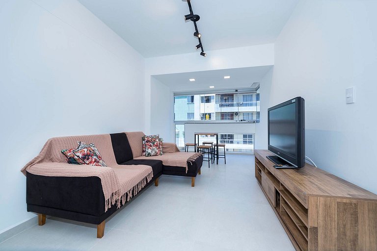 13B - Apartamento com Vista ao Mar para até 06 pessoas na av
