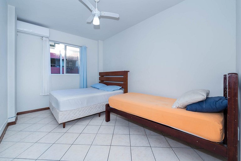 202E - Apartamento 2 quartos com Vista ao Mar, para até 5 pe
