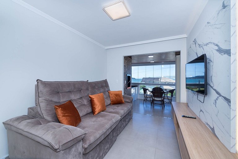 102IB - Lindo apartamento 2 quartos com Vista ao Mar, para a