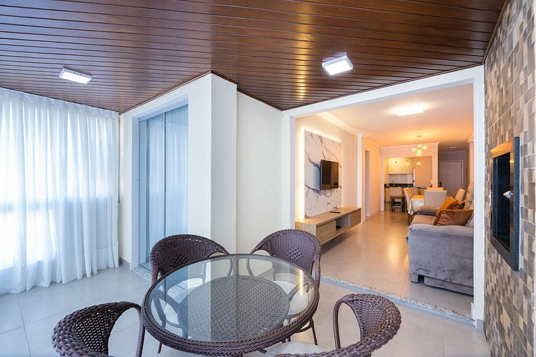 102IB - Lindo apartamento 2 quartos com Vista ao Mar, para a