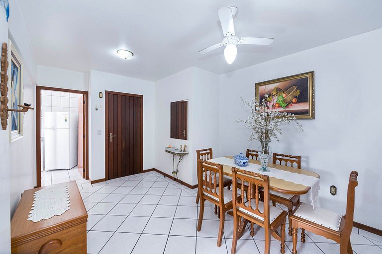 301M - Excelente apartamento 2 quartos com Vista ao Mar, par