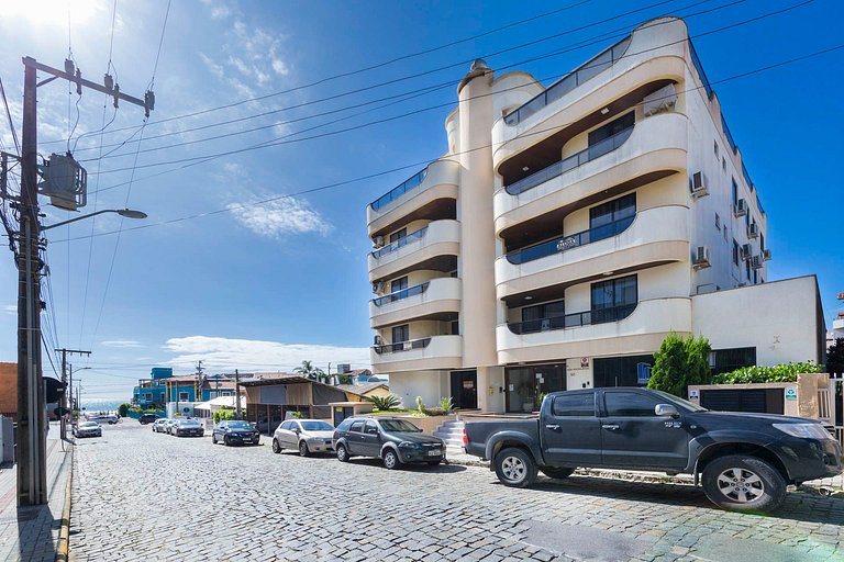 301M - Excelente apartamento 2 quartos com Vista ao Mar, par