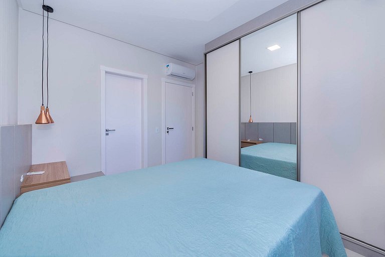 209G - Lindo apartamento com piscina, 2 suítes, 02 vagas de