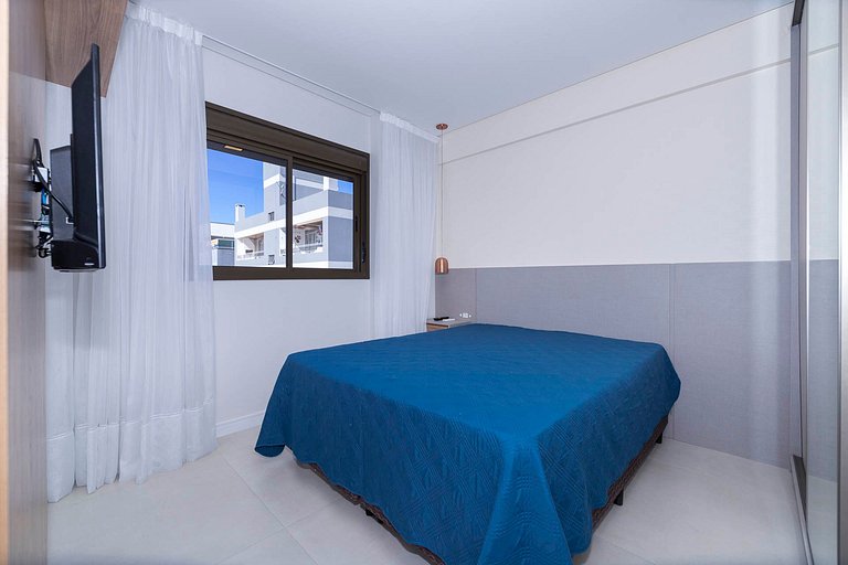 209G - Lindo apartamento com piscina, 2 suítes, 02 vagas de
