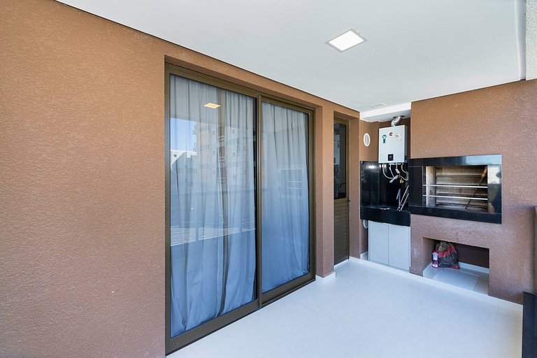 209G - Lindo apartamento com piscina, 2 suítes, 02 vagas de