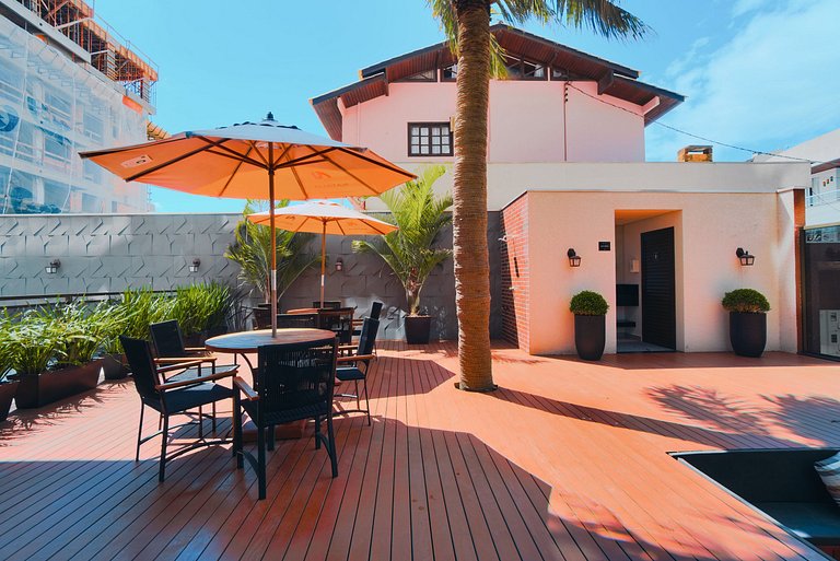 209G - Lindo apartamento com piscina, 2 suítes, 02 vagas de