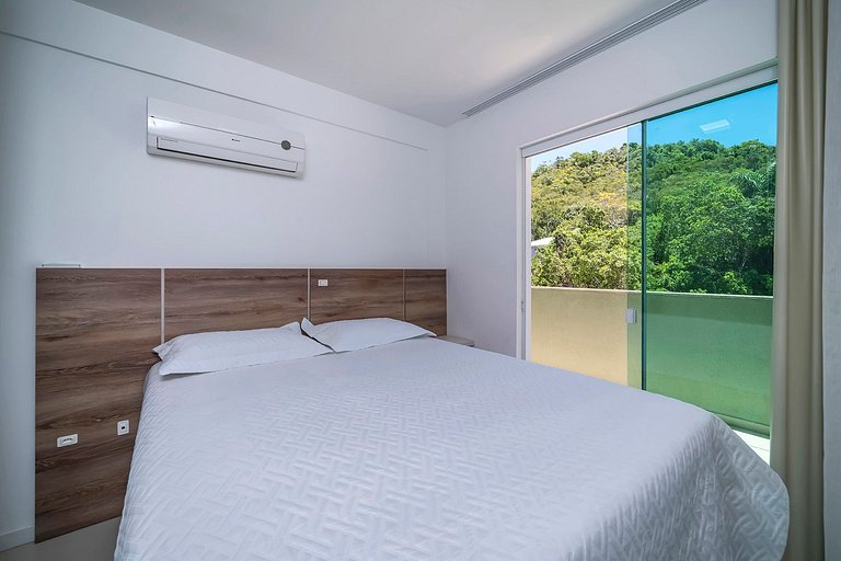 401G - Excelente Cobertura com Vista ao Mar, 3 Suítes, 02 va
