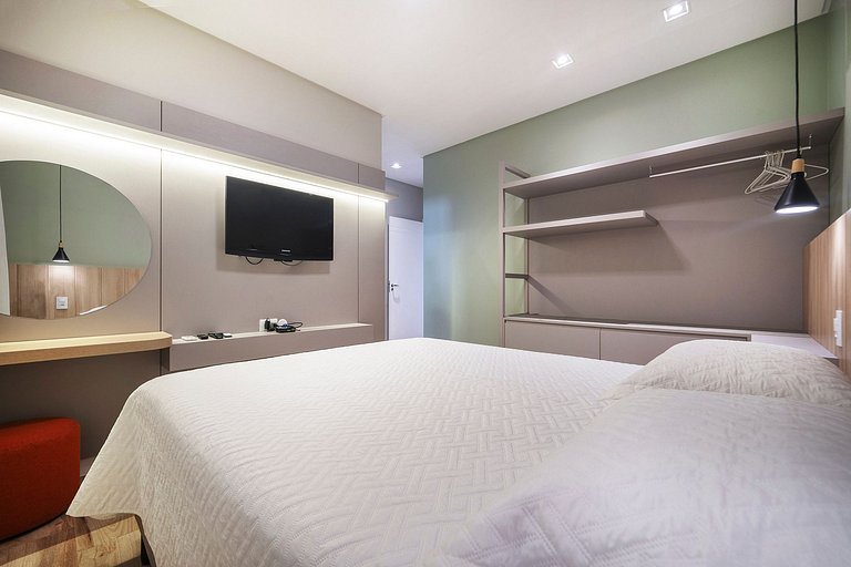101VIE - Luxuoso apartamento 02 suítes para até 05 pessoas e