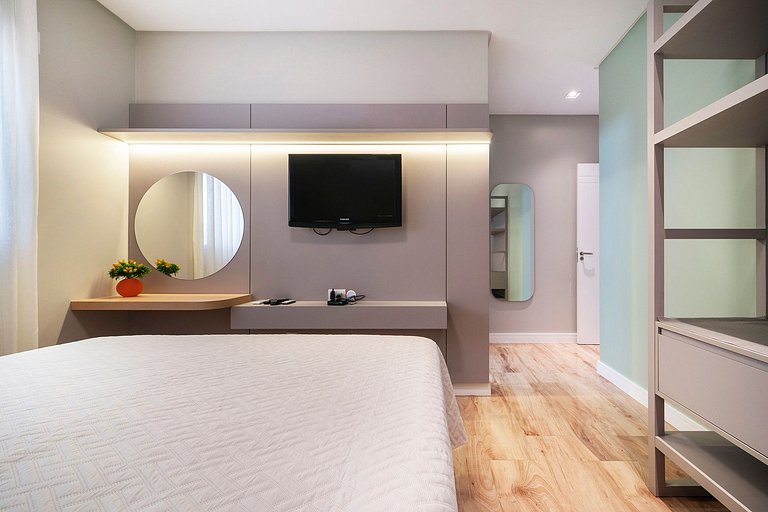 101VIE - Luxuoso apartamento 02 suítes para até 05 pessoas e