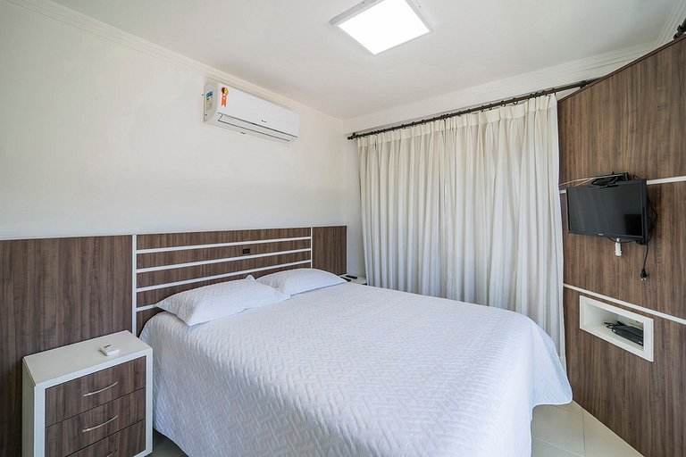 304AG - Lindo Apartamento 03 dormitórios, para 08 pessoas em