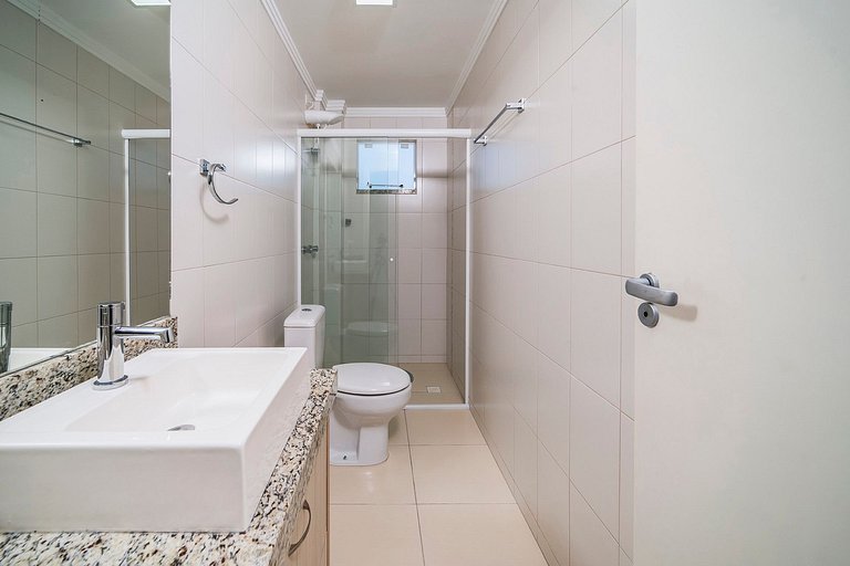 304AG - Lindo Apartamento 03 dormitórios, para 08 pessoas em