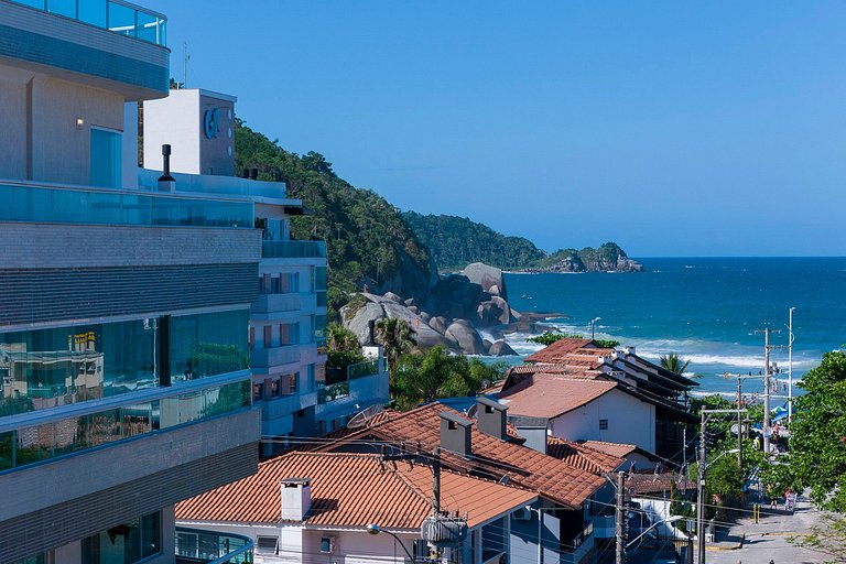 201BD - Lindo apartamento com Vista ao Mar, Alto Padrão 3 Su