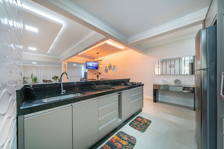 201BD - Lindo apartamento com Vista ao Mar, Alto Padrão 3 Su