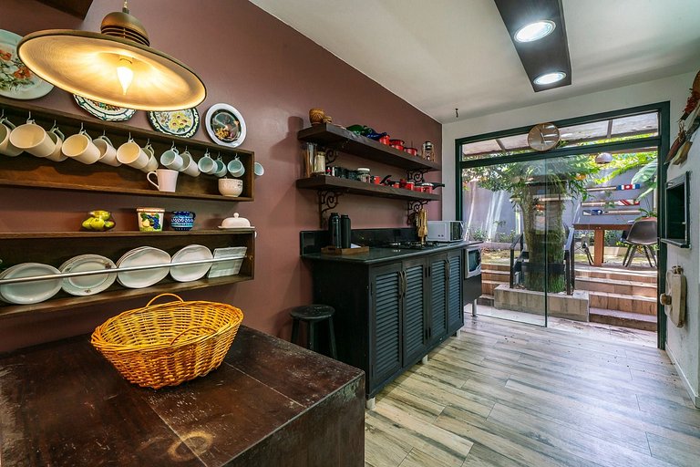 V455 - Casa à Venda 3 quartos no centro de BombinhasCasa à V