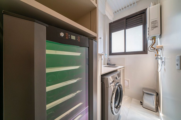 303VIE - Luxuoso apartamento 2 suítes, 2 vagas de garagem pa
