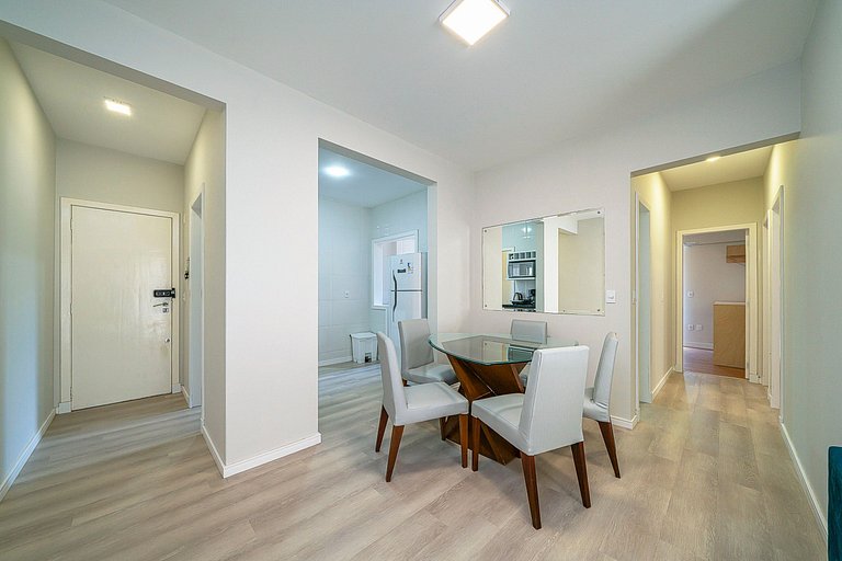 201RL - Apartamento 03 quartos, à poucos metros da Praia de