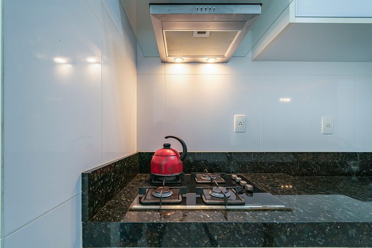 203M - Lindo apartamento a poucos metros do mar em Bombas