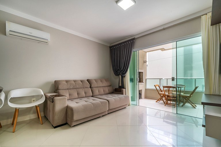 305 - B Mediterrâneo - Apartamento de 03 dormitórios próximo