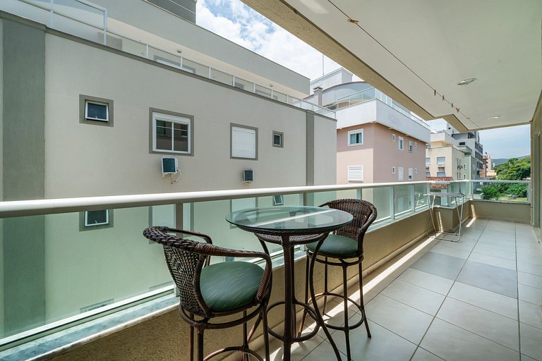 305 - B Mediterrâneo - Apartamento de 03 dormitórios próximo