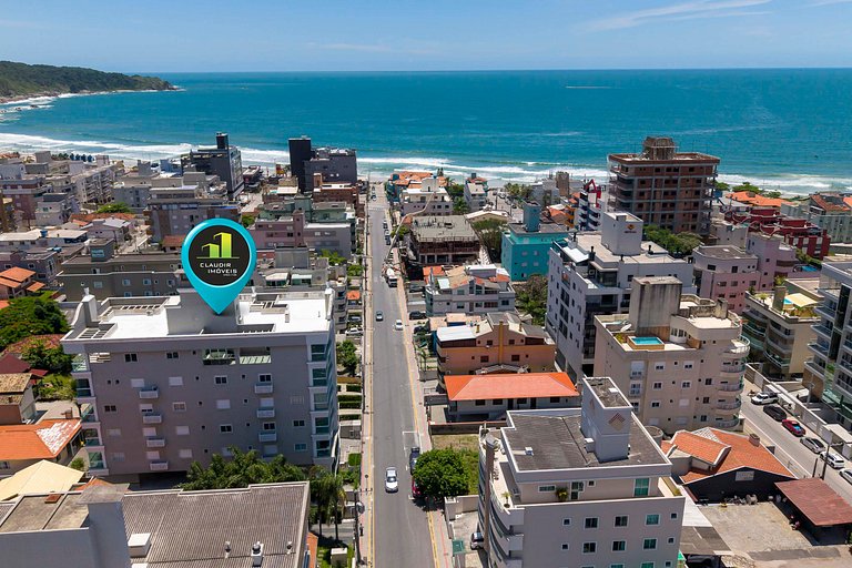 Cobertura 3 suítes com vista a 150 metros da praia de Bombas